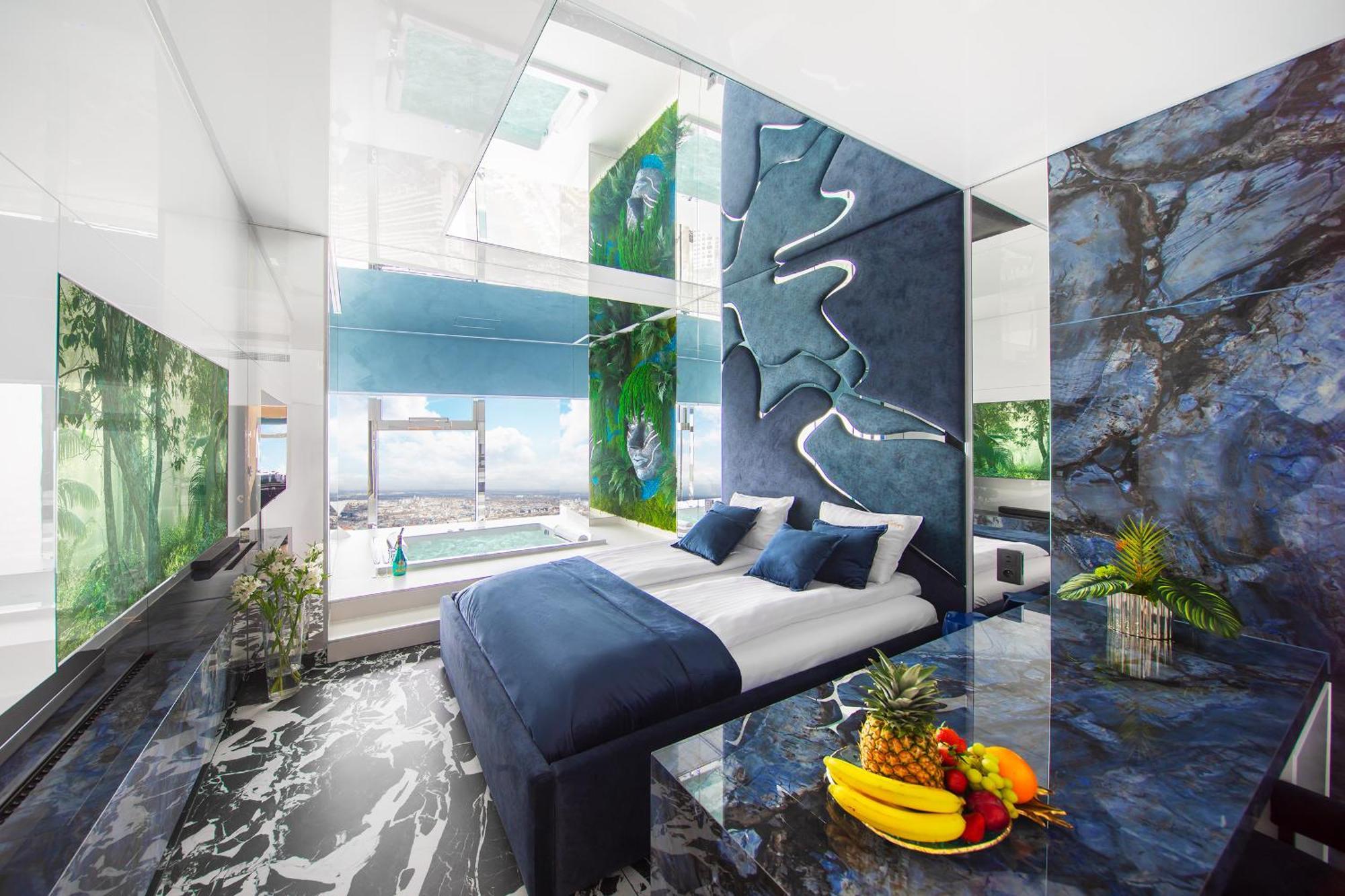 Sky Tower Z Jakuzzi Przy Oknie * Breslau