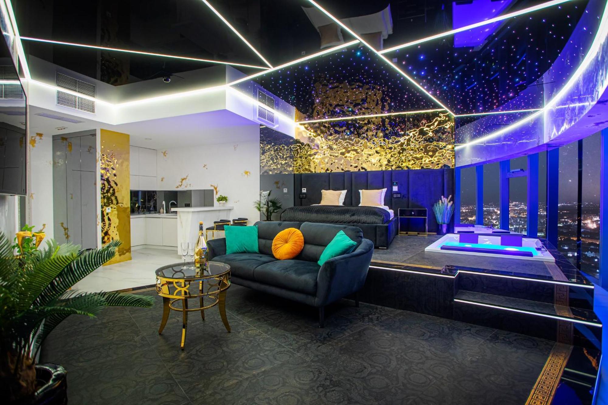 Sky Tower Z Jakuzzi Przy Oknie * Breslau