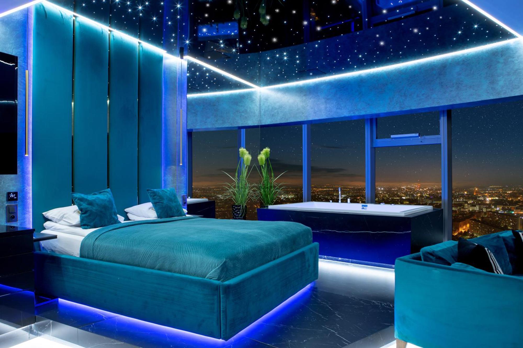 Sky Tower Z Jakuzzi Przy Oknie * Breslau