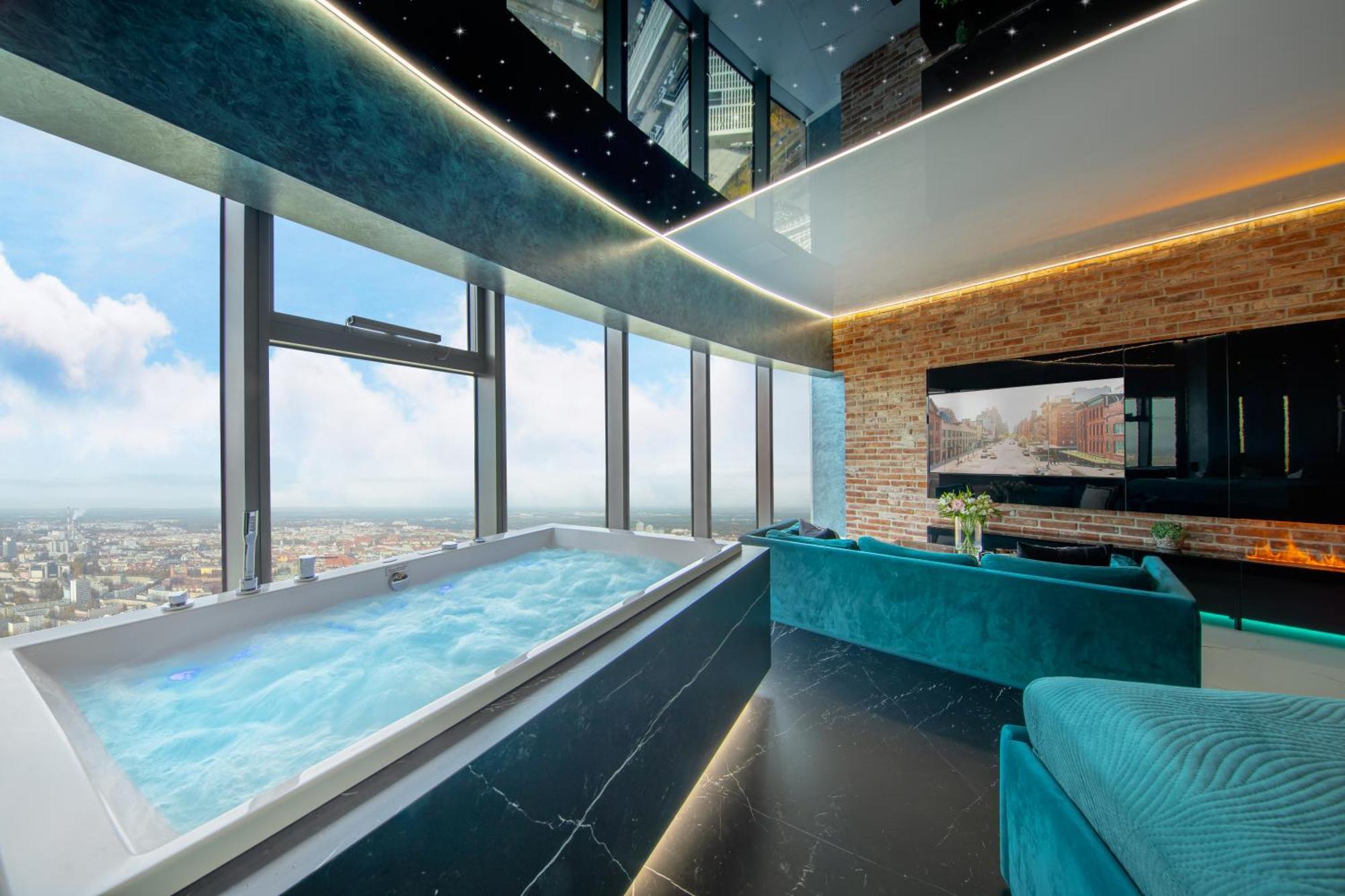 Apartment Sky Tower Z Jakuzzi Przy Oknie *